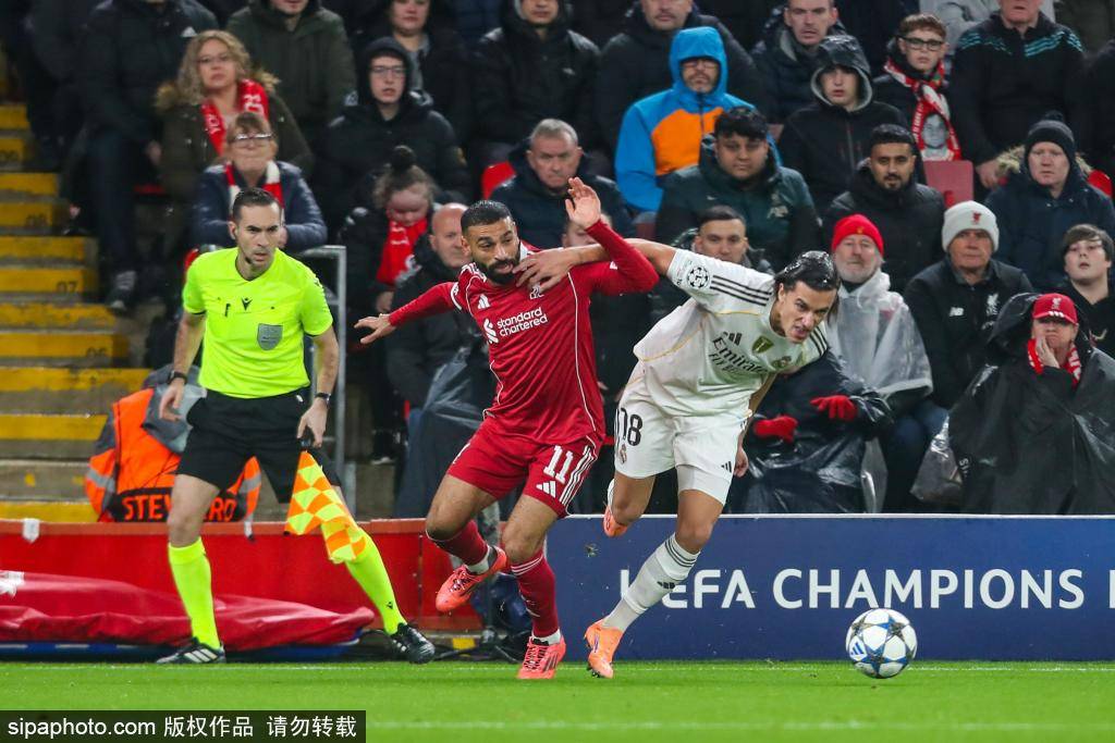 利物浦客战阿森纳：斯洛特的欧冠梦想与现实挑战